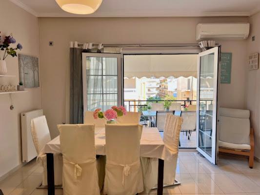 Central Apartment In Quiet Neighborhood Near Sandy Beach Ханья Экстерьер фото